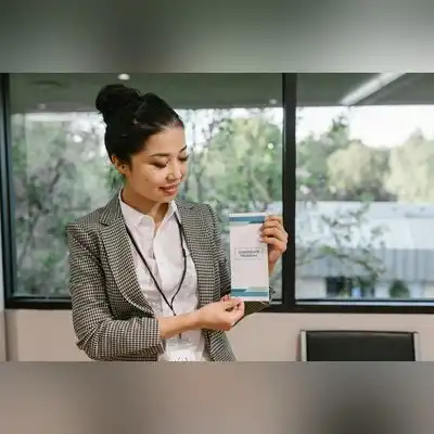 贺蓉桐